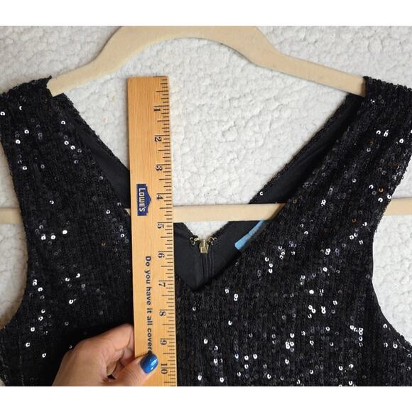 Draper James Sz6 Black V neck Sequin below Knee Double layers dress. Sparkling - Picture 7 of 13